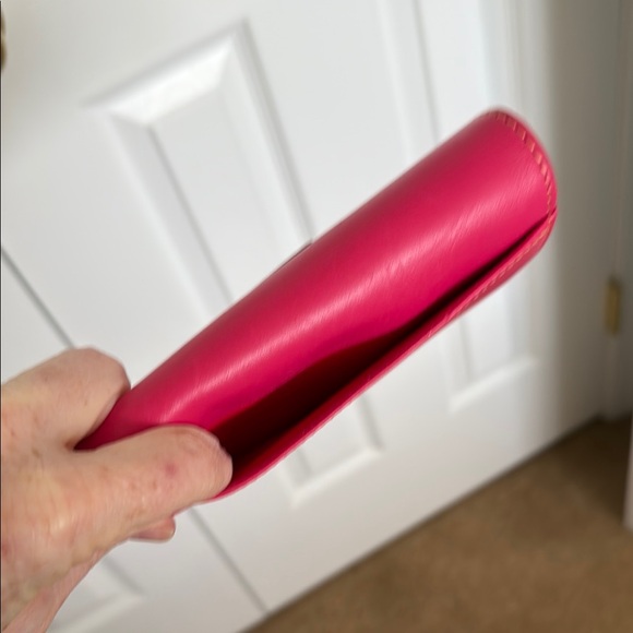 Dooney & Bourke Florentine Fuchsia Leather Wallet - Picture 3 of 5